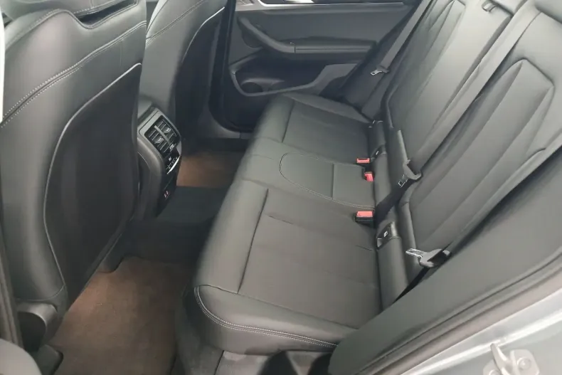 BMW X3 (Seria X) din 2022 cu 74.075 km - oferta BMW191894 - foto 11