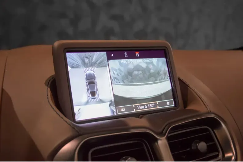 Aston Martin V8 Vantage din 2022 cu 21.690 km - oferta AST191903 - foto 24