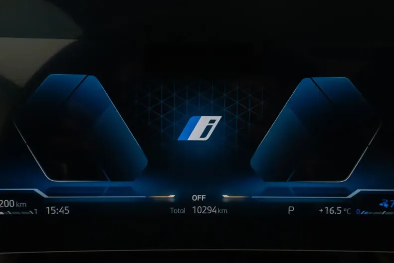 BMW X1 (Seria X) din 2024 cu 12.294 km - oferta BMW191904 - foto 41