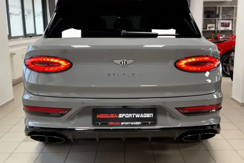 Bentley Bentayga din 2023 cu 7.500 km - oferta BEN191908 - foto 4