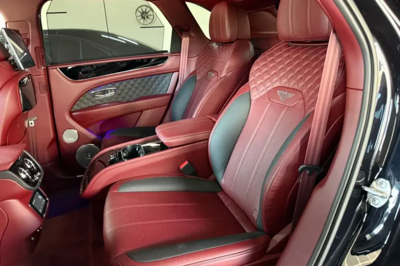 Bentley Bentayga din 2023 cu 18.900 km - oferta BEN191909 - foto 15