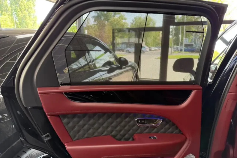 Bentley Bentayga din 2023 cu 18.900 km - oferta BEN191909 - foto 22