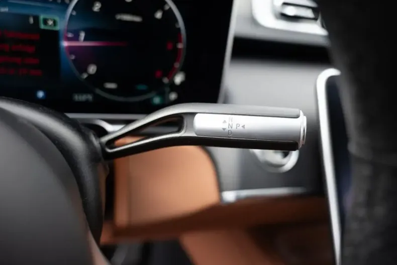 Mercedes-Benz S 450 (Clasa S) din 2025 cu 26.196 km - oferta MER191912 - foto 17