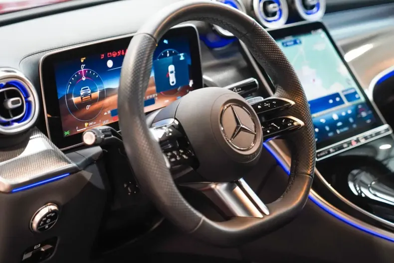 Mercedes-Benz GLC 220 (Clasa GLC) din 2024 cu 12.810 km - oferta MER191914 - foto 18