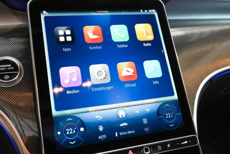 Mercedes-Benz GLC 220 (Clasa GLC) din 2024 cu 12.810 km - oferta MER191914 - foto 23