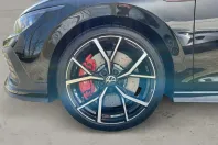 Volkswagen Golf din 2024 cu 7.400 km - oferta VOL191915 - foto 9