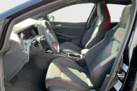 Volkswagen Golf din 2024 cu 7.400 km - oferta VOL191915 - foto 12