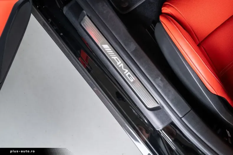 Mercedes-Benz SL 63 AMG (Clasa SL) din 2023 cu 1.800 km - oferta MER191918 - foto 21