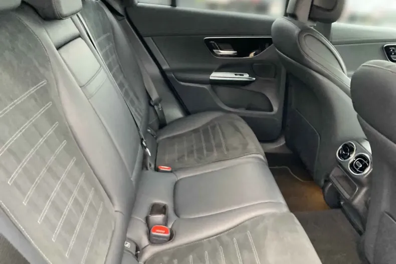 Mercedes-Benz GLC 300 (Clasa GLC) din 2022 cu 70.800 km - oferta MER191919 - foto 10