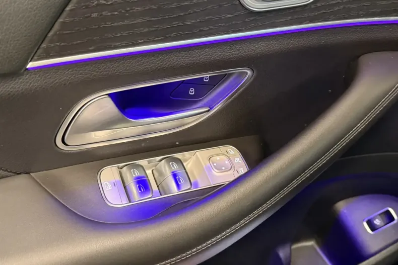 Mercedes-Benz GLE 400 (Clasa GLE) din 2021 cu 60.500 km - oferta MER191922 - foto 15