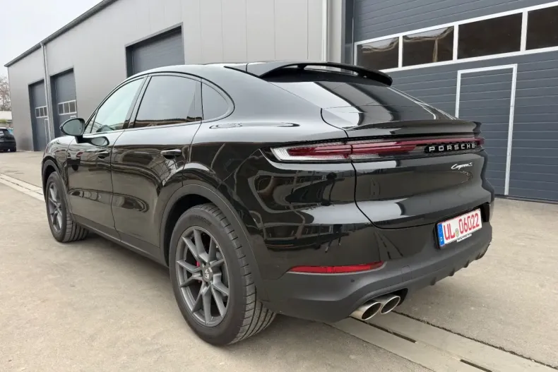 Porsche Cayenne din 2025 cu 10.000 km - oferta POR191923 - foto 2