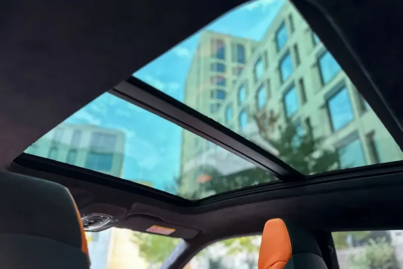 Lamborghini Urus din 2022 cu 62.930 km - oferta LAM191927 - foto 22