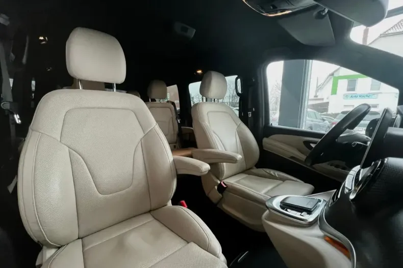 Mercedes-Benz V 300 (Clasa V) din 2023 cu 76.600 km - oferta MER191928 - foto 17