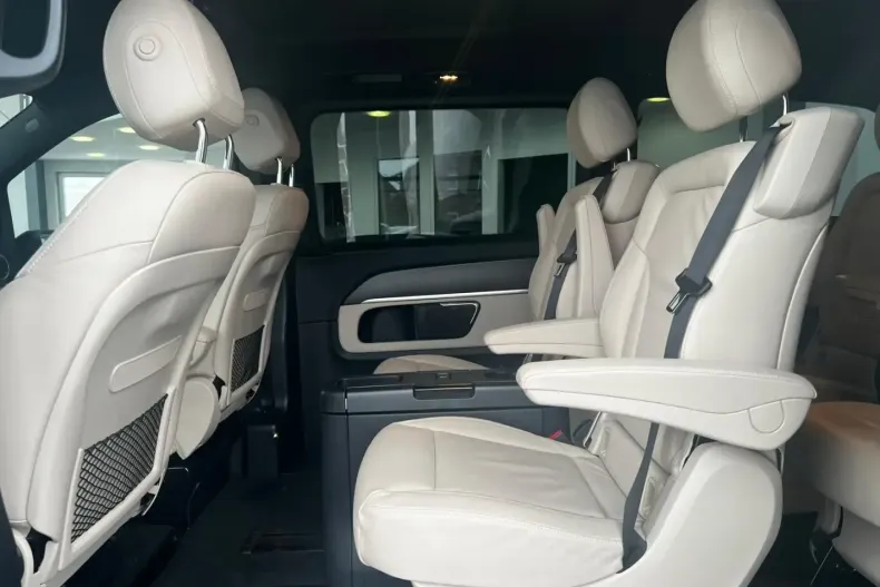 Mercedes-Benz V 300 (Clasa V) din 2023 cu 76.600 km - oferta MER191928 - foto 18