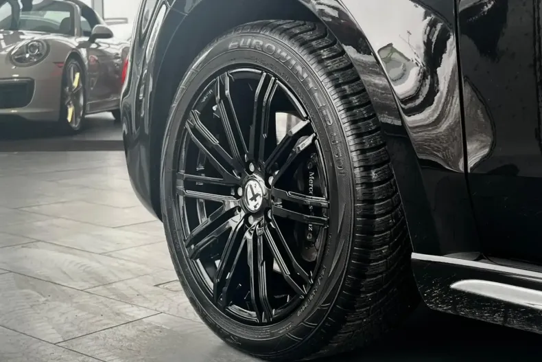 Mercedes-Benz V 300 (Clasa V) din 2023 cu 76.600 km - oferta MER191928 - foto 27