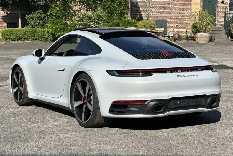Porsche 992 din 2024 cu 6.150 km - oferta POR191935 - foto 28