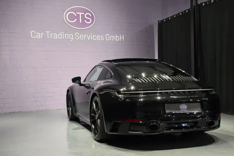 Porsche 992 din 2023 cu 6.071 km - oferta POR191939 - foto 13