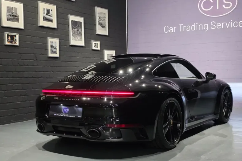 Porsche 992 din 2023 cu 6.071 km - oferta POR191939 - foto 16