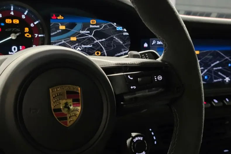 Porsche 992 din 2023 cu 6.071 km - oferta POR191939 - foto 38