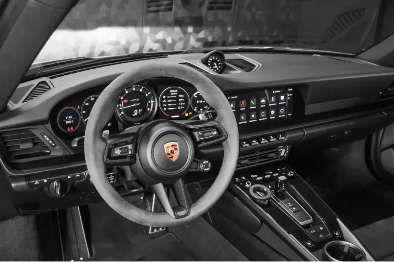 Porsche 992 din 2024 cu 44.490 km - oferta POR191940 - foto 8