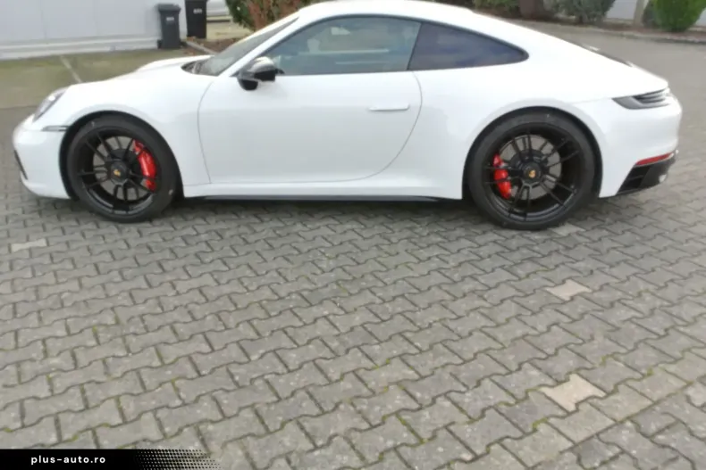 Porsche 992 din 2022 cu 49.999 km - oferta POR191941 - foto 1
