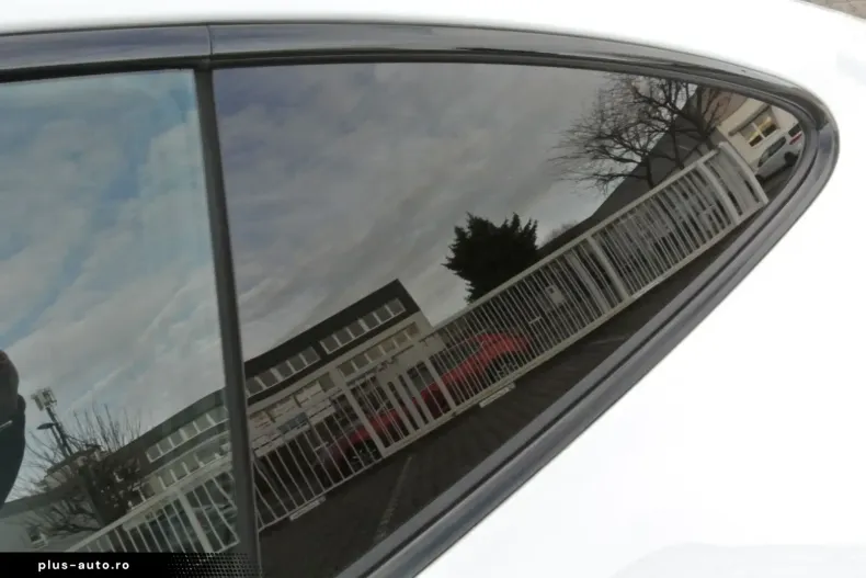 Porsche 992 din 2022 cu 49.999 km - oferta POR191941 - foto 9