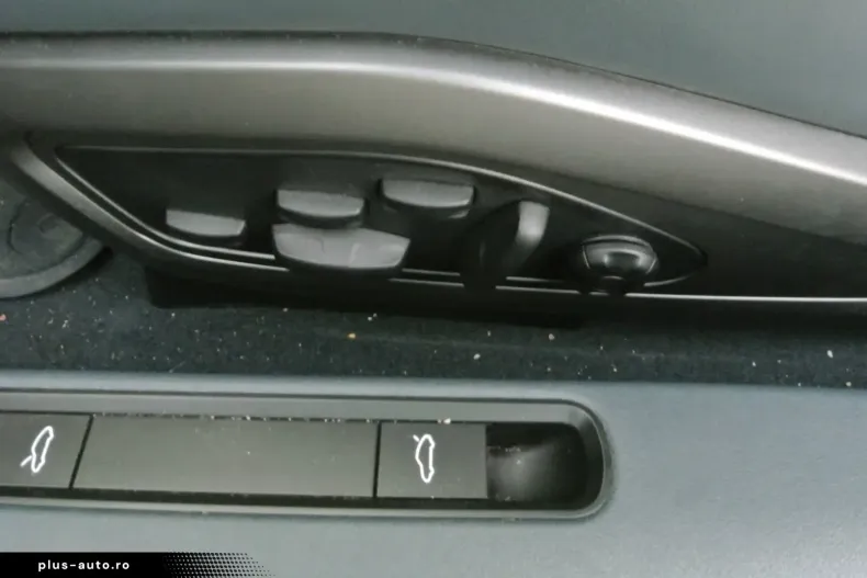 Porsche 992 din 2022 cu 49.999 km - oferta POR191941 - foto 16