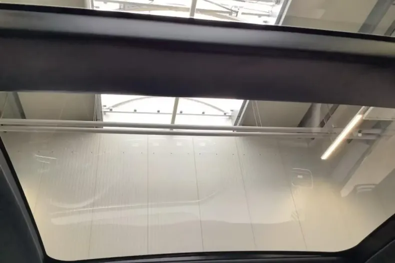 Mercedes-Benz GLE 450 (Clasa GLE) din 2025 cu 8.500 km - oferta MER191947 - foto 8