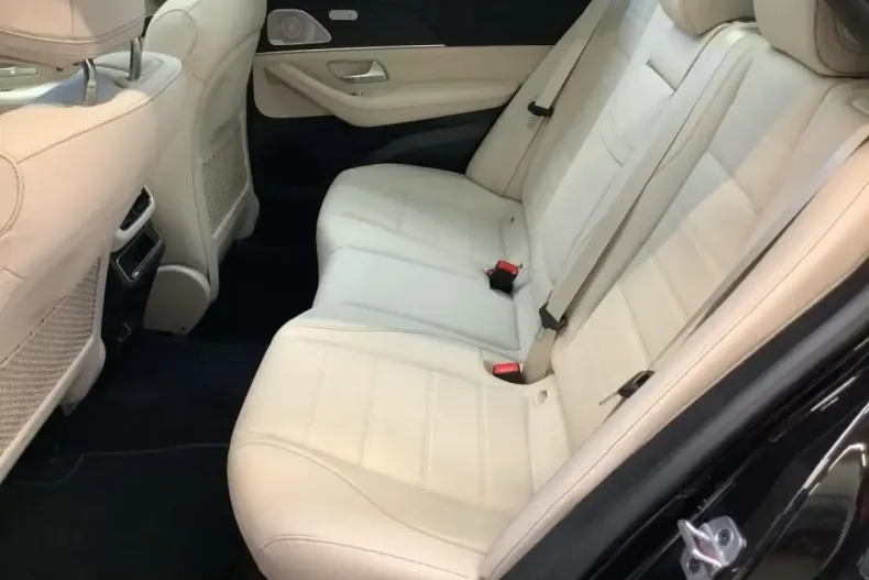 Mercedes-Benz GLE 450 (Clasa GLE) din 2025 cu 8.500 km - oferta MER191947 - foto 12