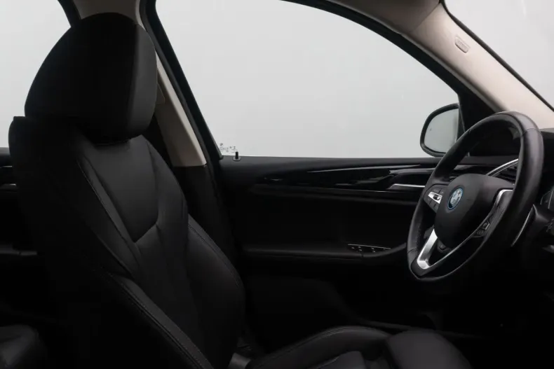 BMW X3 (Seria X) din 2022 cu 56.380 km - oferta BMW191951 - foto 35