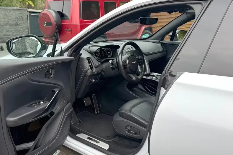 Aston Martin DBX din 2023 cu 44.000 km - oferta AST191957 - foto 11