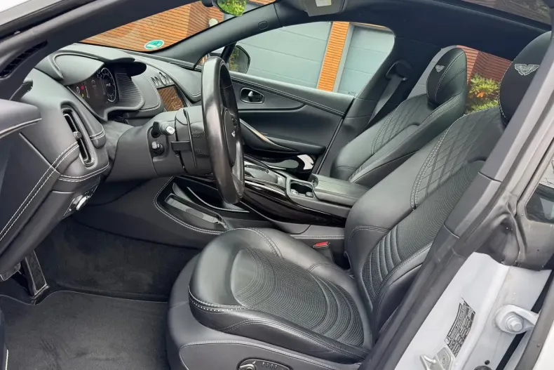 Aston Martin DBX din 2023 cu 44.000 km - oferta AST191957 - foto 13