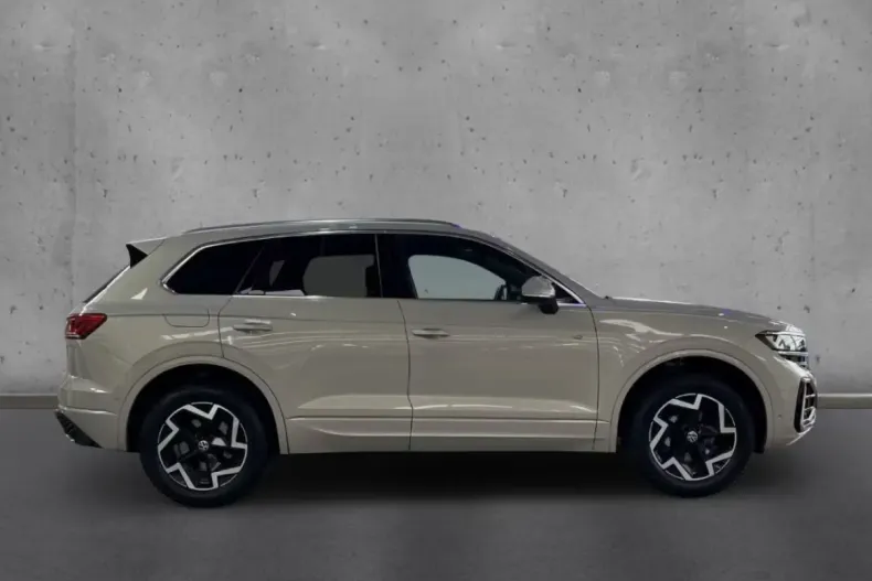 Volkswagen Touareg din 2025 cu 24.868 km - oferta VOL191958 - foto 2