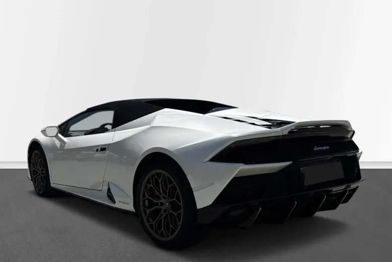 Lamborghini Huracán din 2024 cu 22.500 km - oferta LAM191959 - foto 4
