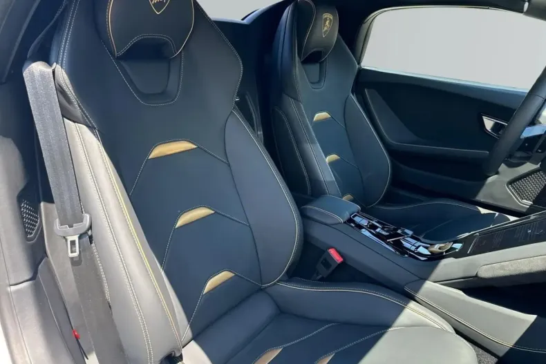 Lamborghini Huracán din 2024 cu 22.500 km - oferta LAM191959 - foto 11