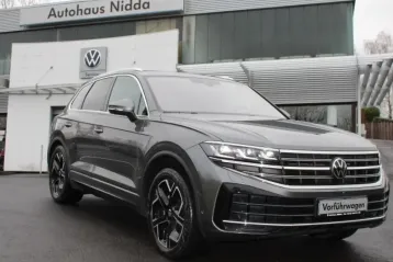 Volkswagen Touareg din 2023 - oferta VOL191961