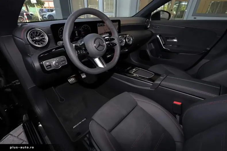 Mercedes-Benz CLA 200 (Clasa CLA) din 2025 cu 10.200 km - oferta MER191968 - foto 5