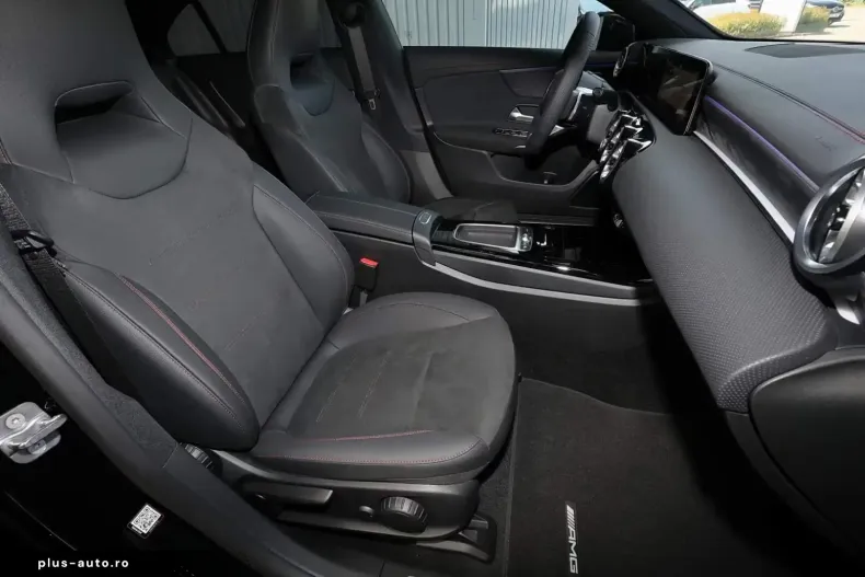 Mercedes-Benz CLA 200 (Clasa CLA) din 2025 cu 10.200 km - oferta MER191968 - foto 6