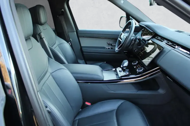 Land Rover Range Rover Sport din 2023 cu 67.000 km - oferta LAN191969 - foto 7