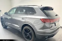 Volkswagen Touareg din 2024 cu 15.877 km - oferta VOL191971 - foto 3