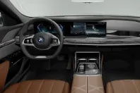 BMW 750 (Seria 7) din 2024 cu 29.500 km - oferta BMW191972 - foto 8