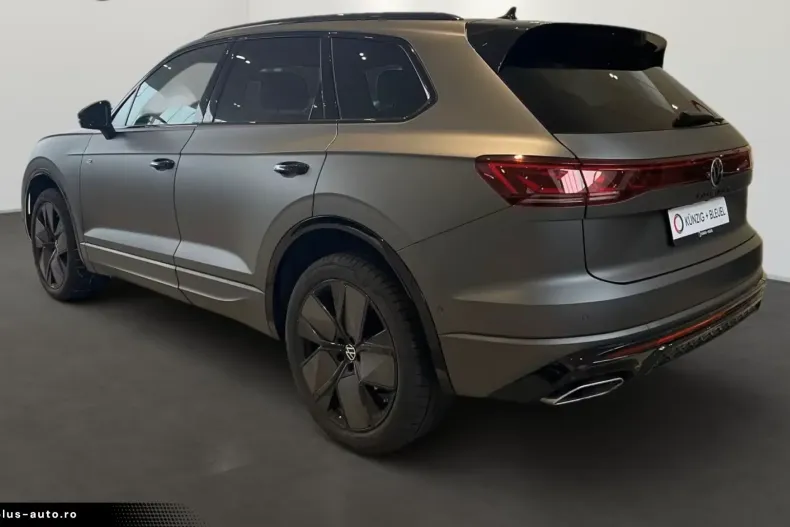 Volkswagen Touareg din 2024 cu 52.417 km - oferta VOL191974 - foto 4