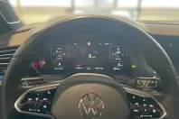 Volkswagen Touareg din 2024 cu 52.417 km - oferta VOL191974 - foto 14