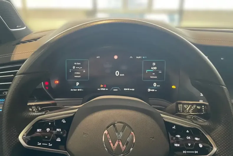 Volkswagen Touareg din 2024 cu 52.417 km - oferta VOL191974 - foto 14