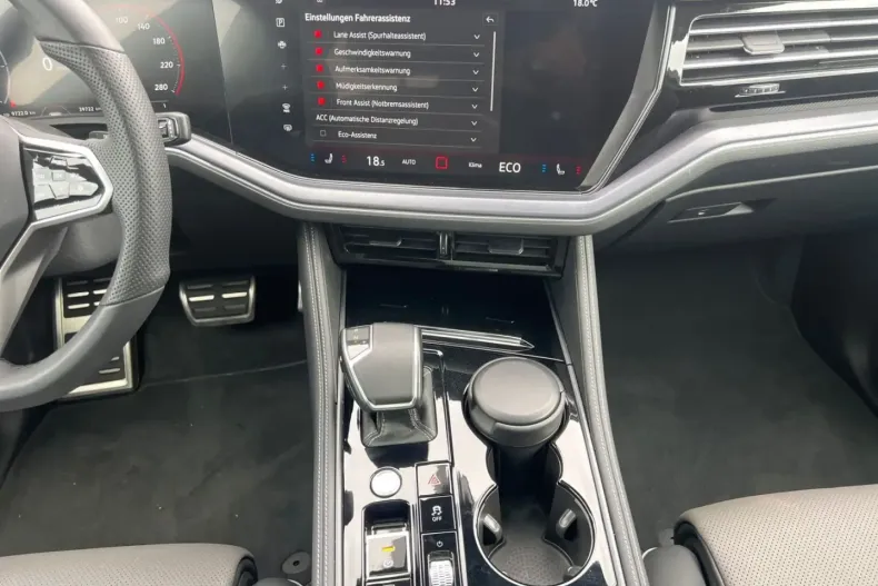 Volkswagen Touareg din 2023 cu 40.000 km - oferta VOL191976 - foto 10