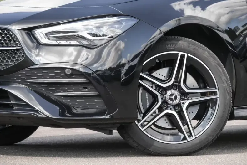 Mercedes-Benz CLA 250 (Clasa CLA) din 2025 cu 7.200 km - oferta MER191977 - foto 3