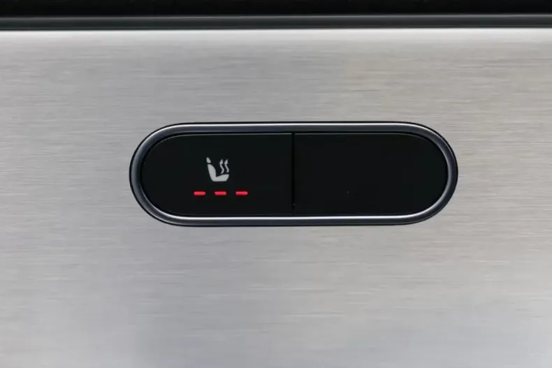 Mercedes-Benz CLA 250 (Clasa CLA) din 2025 cu 7.200 km - oferta MER191977 - foto 13