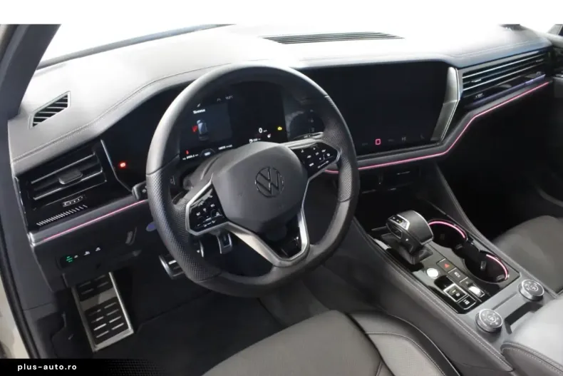 Volkswagen Touareg din 2023 cu 18.824 km - oferta VOL191978 - foto 8