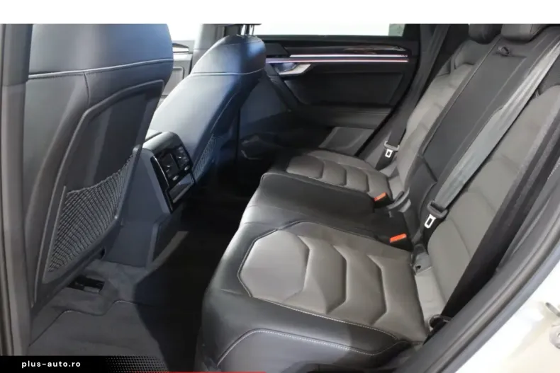 Volkswagen Touareg din 2023 cu 18.824 km - oferta VOL191978 - foto 9