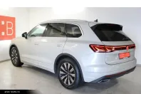 Volkswagen Touareg din 2025 cu 25.249 km - oferta VOL191980 - foto 3